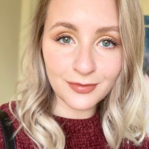 Meet your Posher, Dara